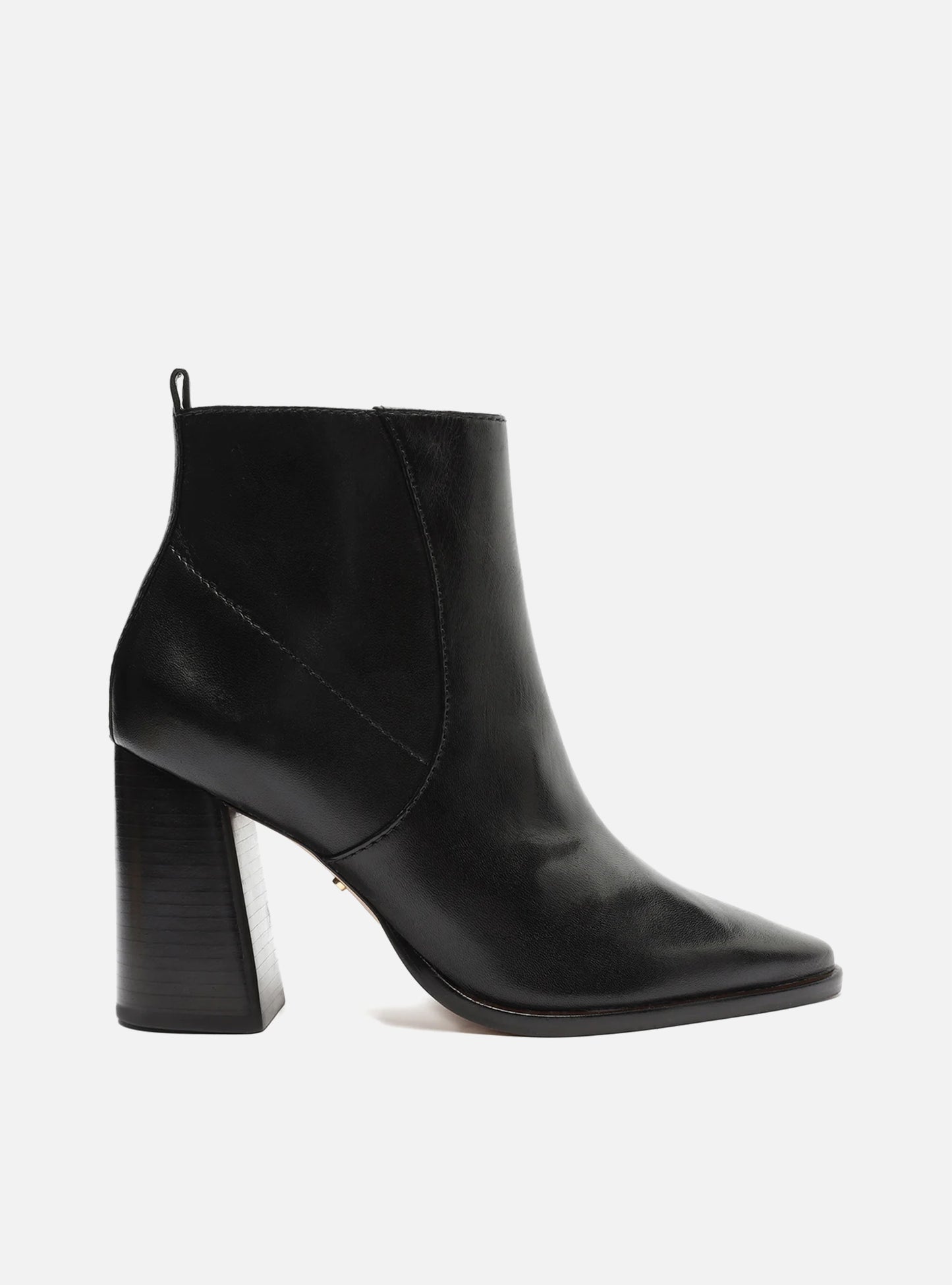 Lecce Leather Bootie