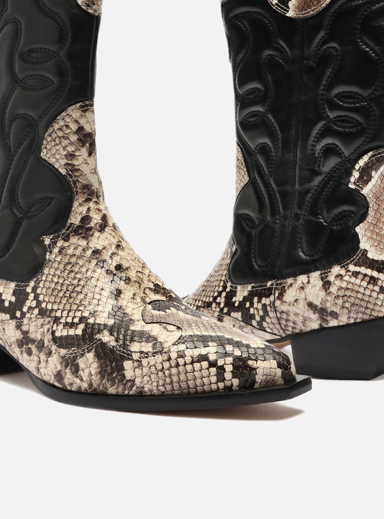 Brooklyn Low Block Boot