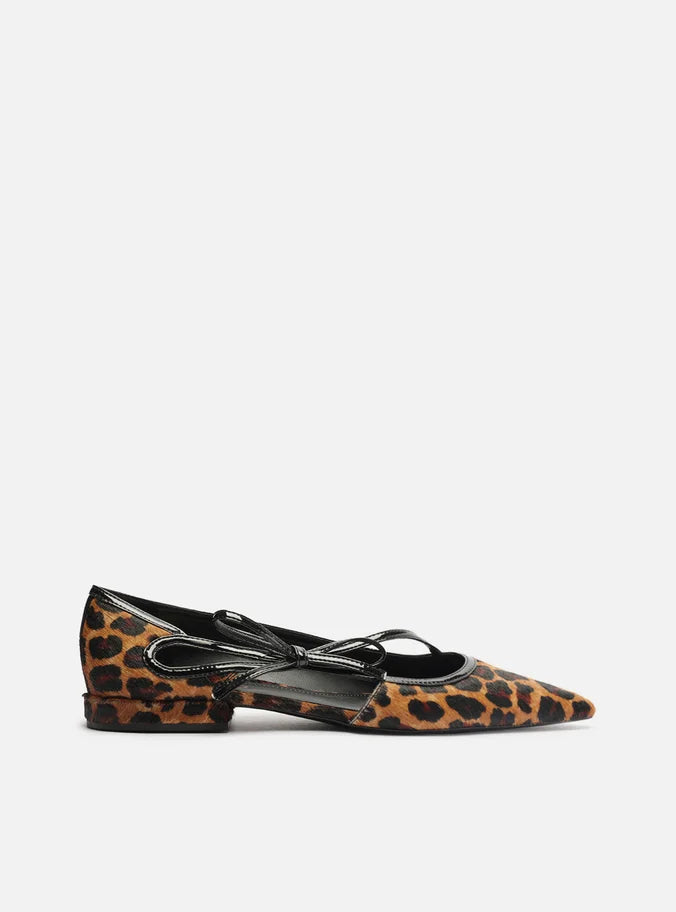 leopard shoes black dress Black Dress with Leopard Shoes Smart Casual Outfits (8 ideas & outfits)