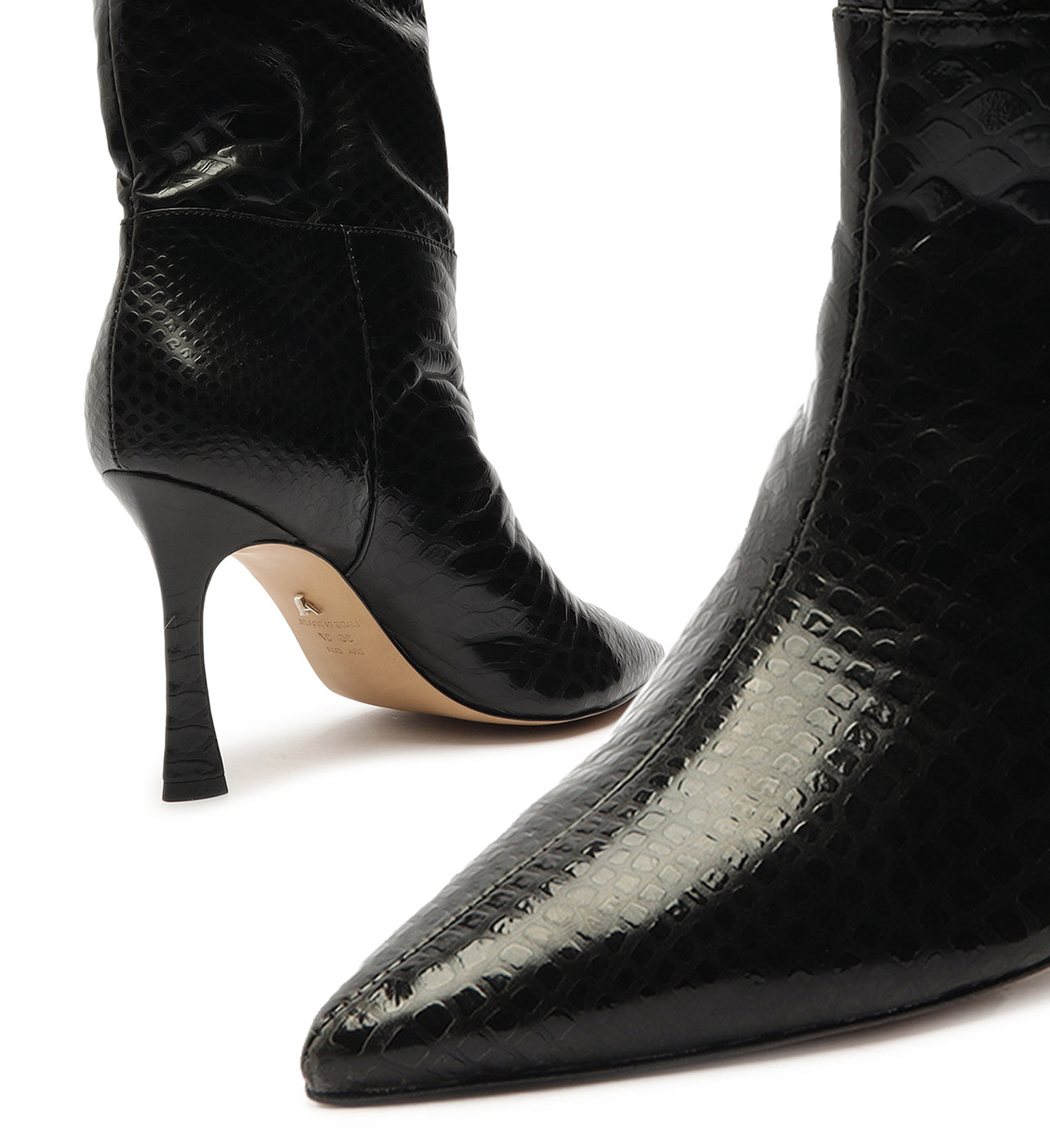 Nicole Boot