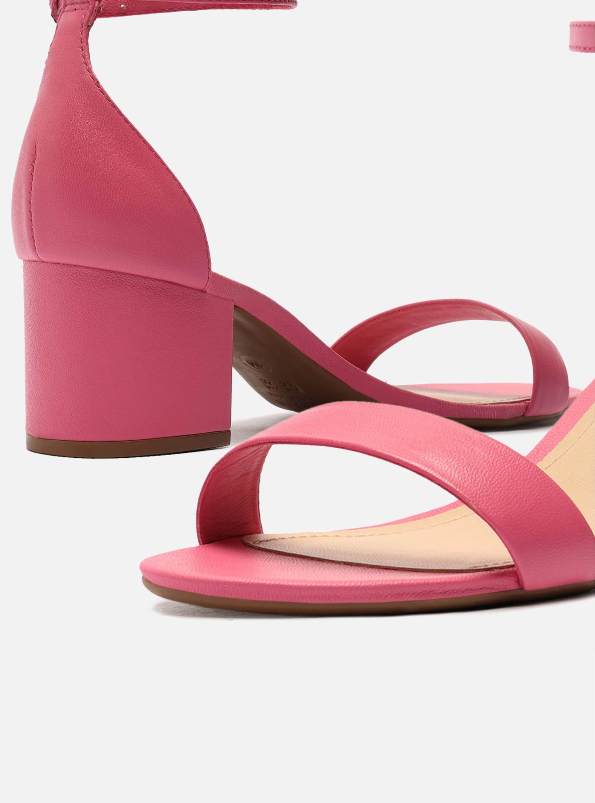 Isabelli Mid Block Sandal Sandal RESORT 23