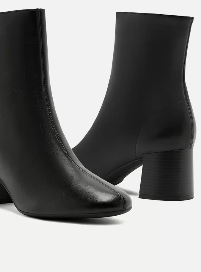 Rebecca Black Mid Block Leather Boot Block Heel Boots Black Boots Fall Boots 2024 Arezzo