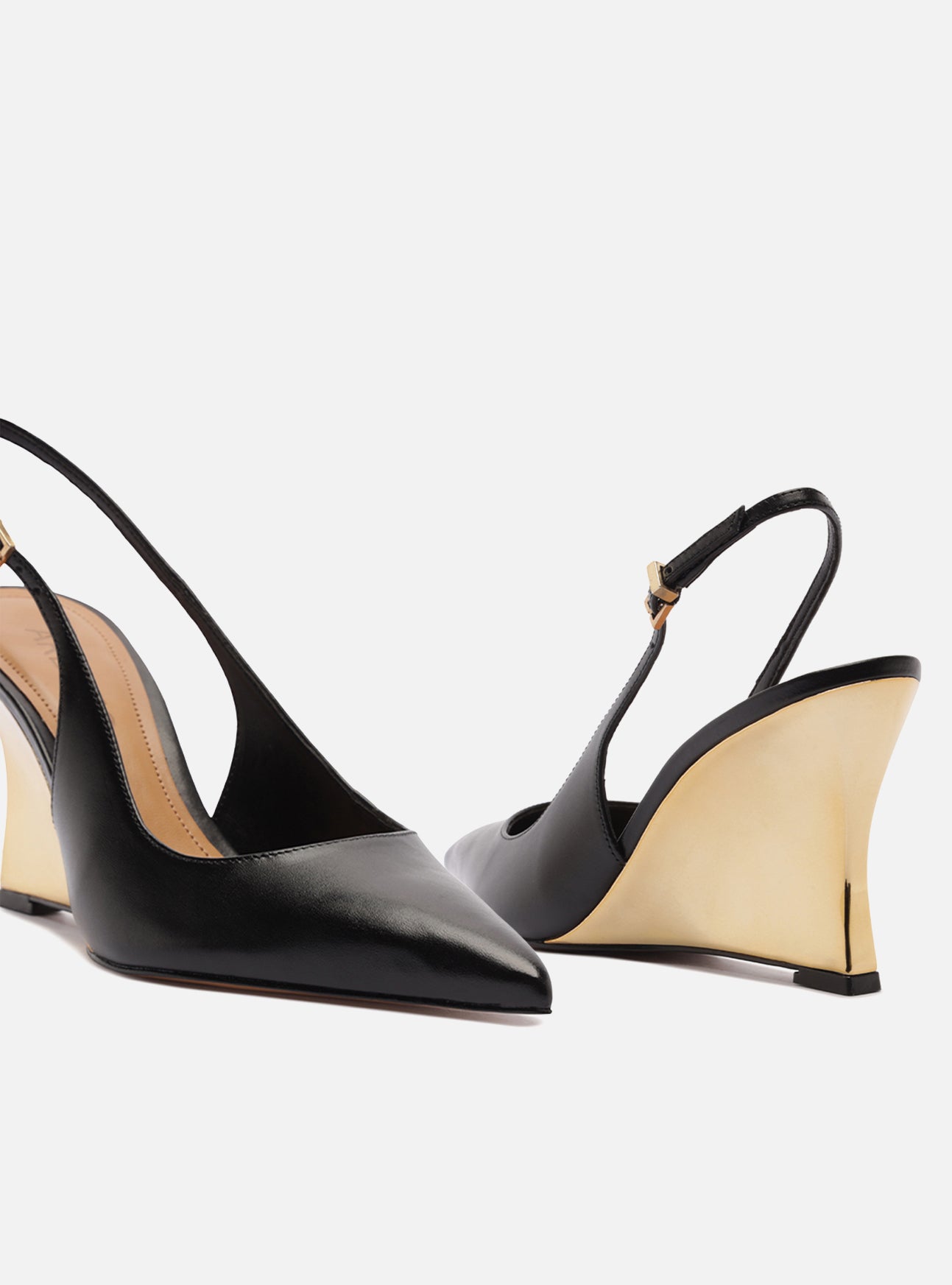 Rowen Wedge Leather Pump Pumps Fall 26