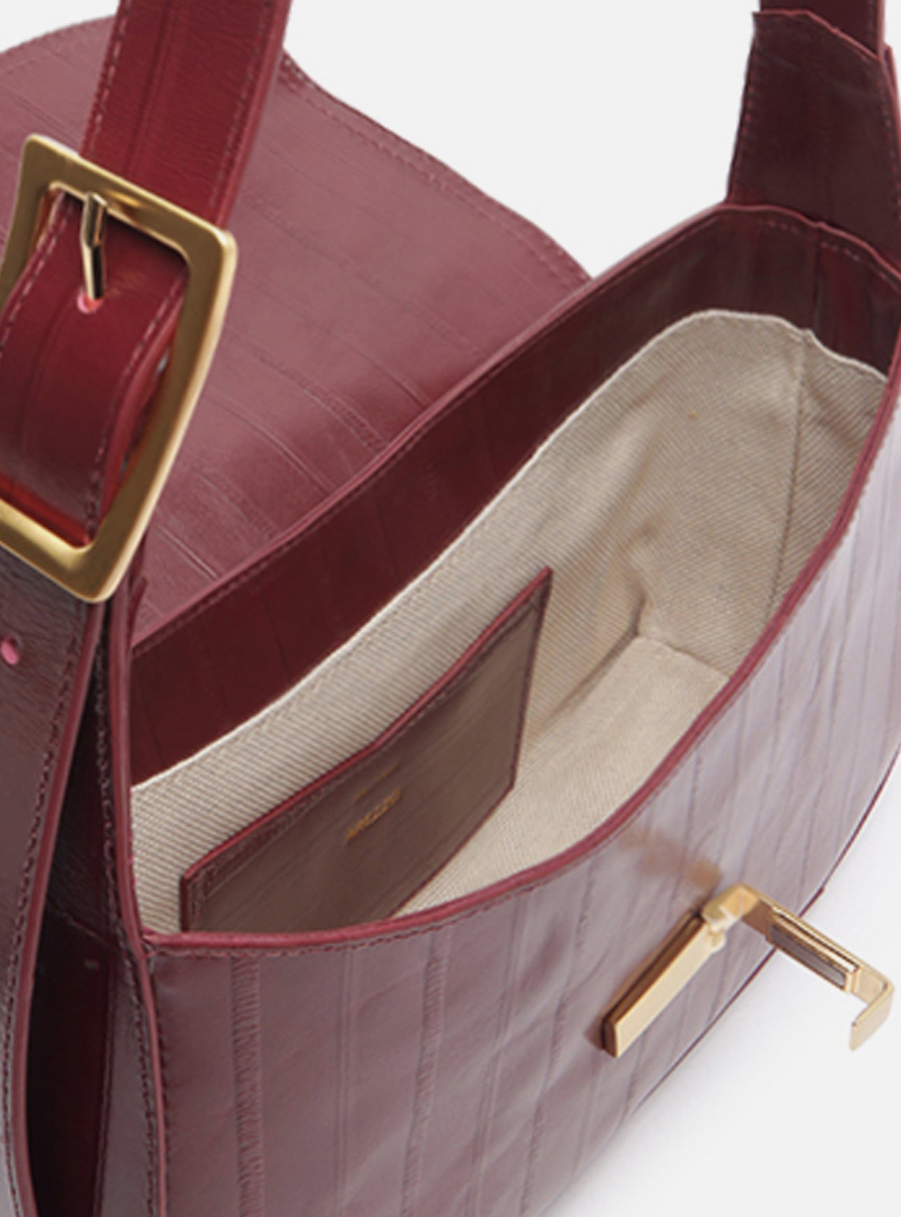 Blair Small Leather Shoulder Bag Handbags Fall 26