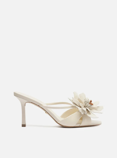 Yourelia② Daisy White High Stiletto Genuine Leather Sandal – Arezzo
