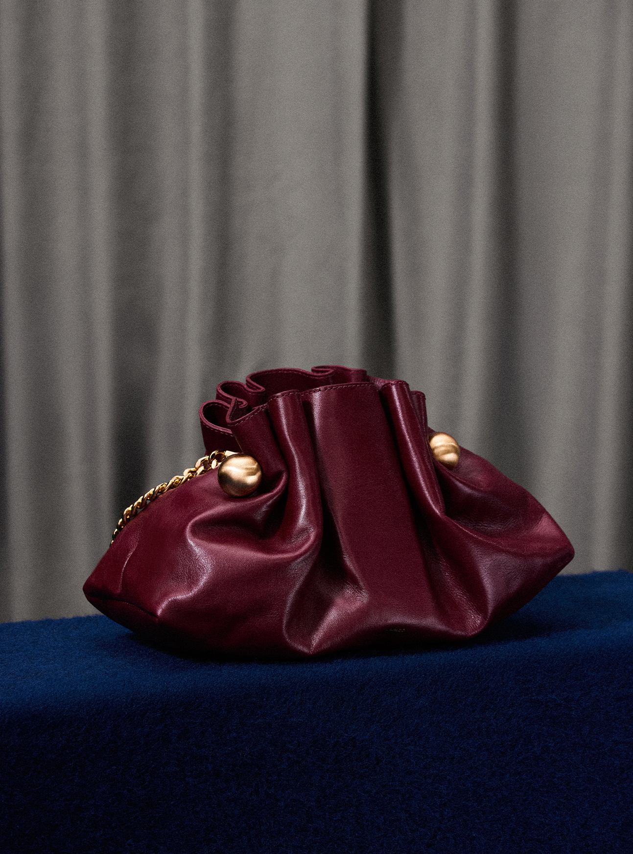 Cleo Small Leather Clutch Handbag F/25