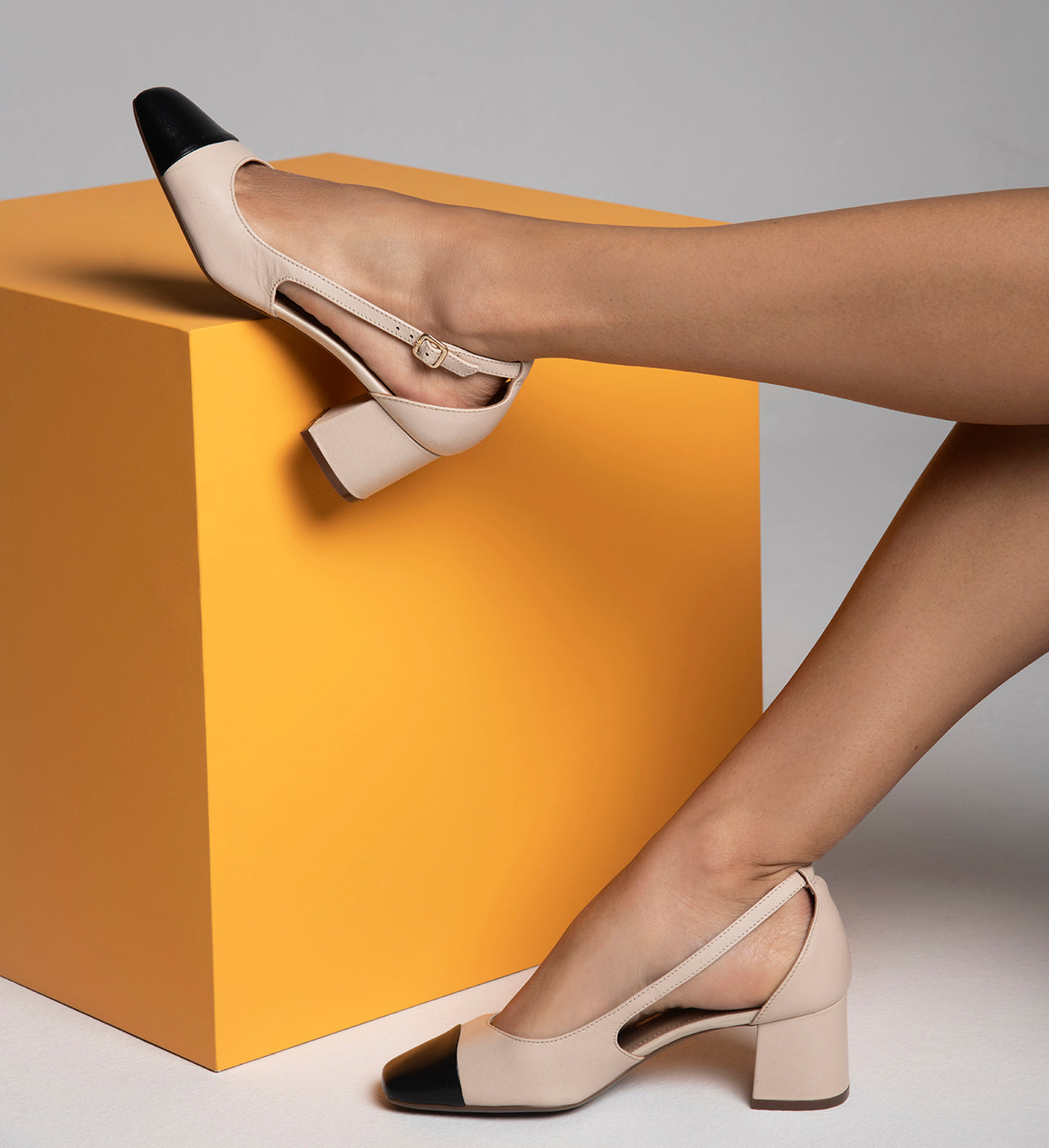 Eugenia Leather Pump Pump SPRING 22